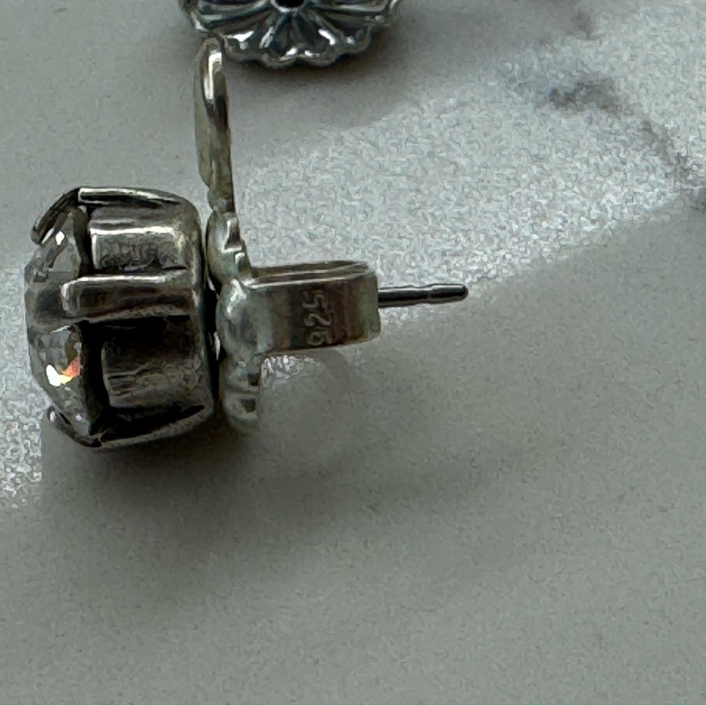 Cubic Zirconia 925 Stamped Studs with Crown Backing - Picture 6 of 7